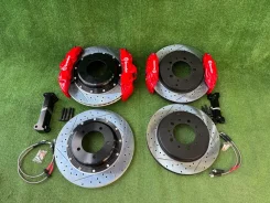 ������� Brembo Lx570, LX450d, Toyota Land Cruiser 200 ����