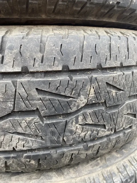 Bridgestone Dueler A/T 001. ����� at, �/�, ����� 35 % ����