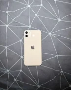 Apple iPhone 11. �/�, 64 ��, �����, 4G LTE, ������� ������� ����