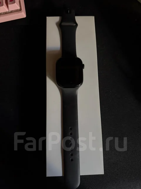 Apple Watch Series 10. IP68 ����