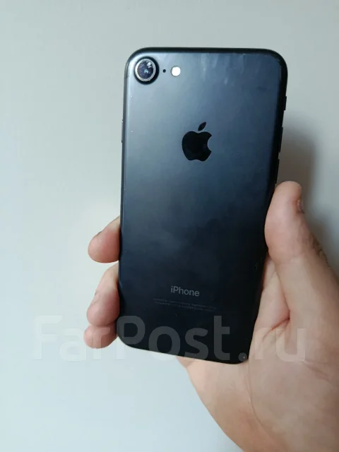 Apple iPhone 7. �/�, 32 ��, ������, 4G LTE, NFC, ������������ ������� ����