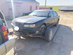 Nissan Cefiro. VQ25 ����