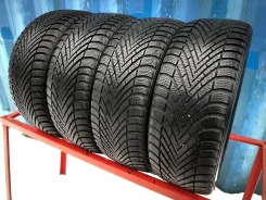 Pirelli Cinturato Winter