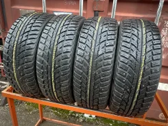 Kumho I'Zen RV Stud KC16