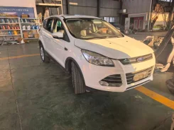Ford Kuga. JTMA ����