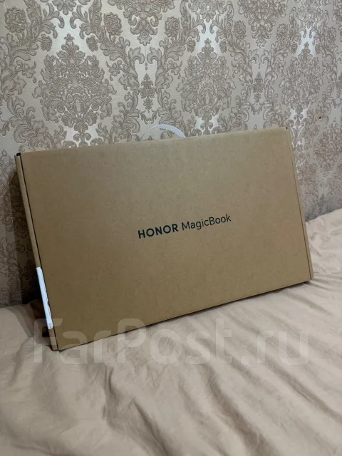 Honor MagicBook X 16. 16", 2����, ��� 512 ��, ���� 512���, WiFi: 1, Bluetooth: 1, ����������� �� 6��. ����