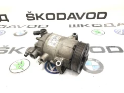 ���������� ������������ Skoda Octavia 2015 5Q0820803D A7 (5E) 2.0 CKFC 5Q0820803D ����