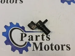 ������ ��������� ����������� Mitsubishi Dion 2000 MD327107 CR9W 4G63 MD327107 ����