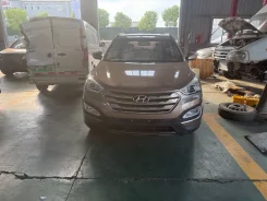 Hyundai Santa Fe. G4KJ ����