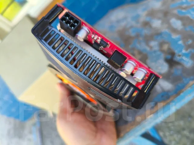 GeForce GTS 250 ����