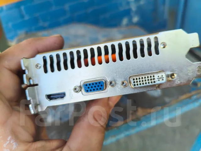 GeForce GTS 250 ����
