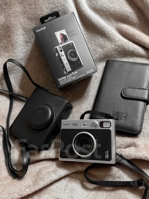 Fujifilm Instax Mini Evo ����