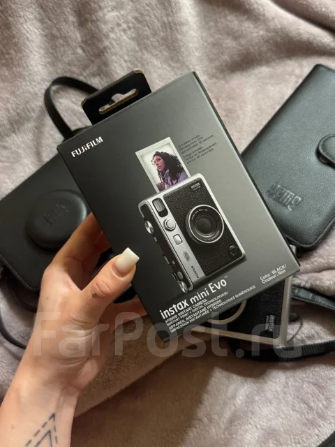 Fujifilm Instax Mini Evo ����