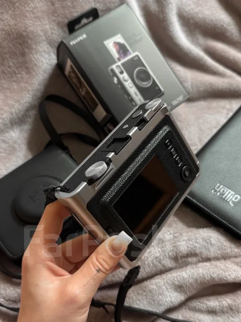 Fujifilm Instax Mini Evo ����