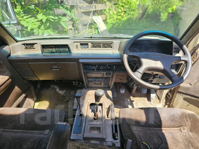 Toyota Master Ace Surf. ��������, 4wd, 2.0 (85��.�.), ������, 192 880����. �� ����