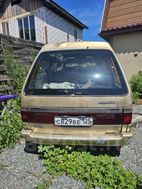 Toyota Master Ace Surf. ��������, 4wd, 2.0 (85��.�.), ������, 192 880����. �� ����
