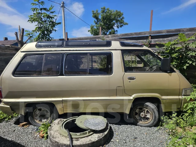 Toyota Master Ace Surf. ��������, 4wd, 2.0 (85��.�.), ������, 192 880����. �� ����