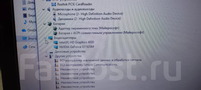 Asus. ��� 8 ��, ���� 1 000���, WiFi: 1, Bluetooth: 1, ����������� �� 3��. ����
