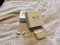 Apple AirPods Pro ����