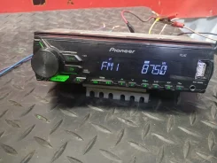 Pioneer MVH-190UBG ����