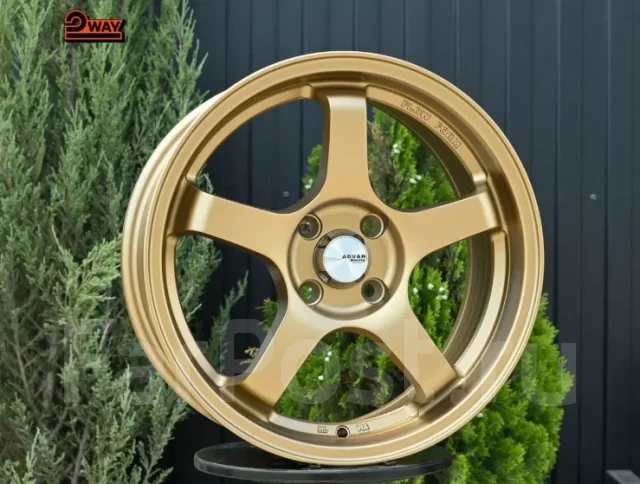 Advan Racing GT Beyond. 7.0x16", 4x100, ET38, �� 73,1���. ����