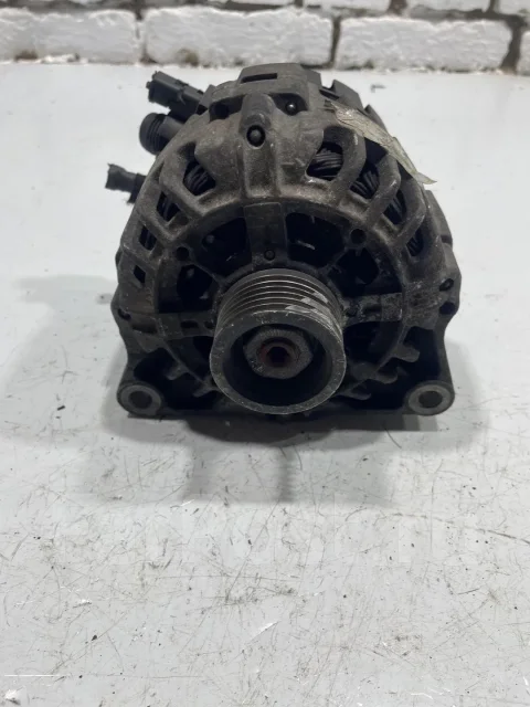 ��������� Peugeot Partner 1 ����. SG9B064 SG9B064 ����