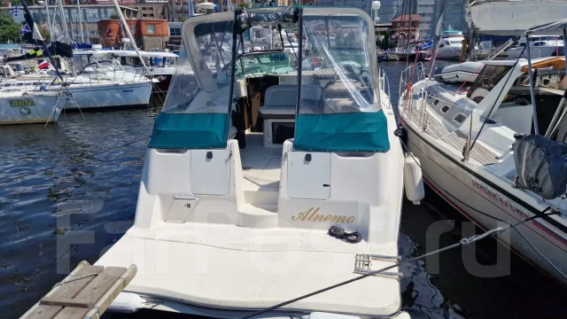 Maxum. 1996 ���, ����� 10,3��., ��������� ������������, 460��.�., ������ ����