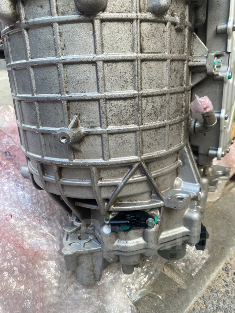�������� �������� ����������� �������� Zeekr 001 009 P6608042877 ����