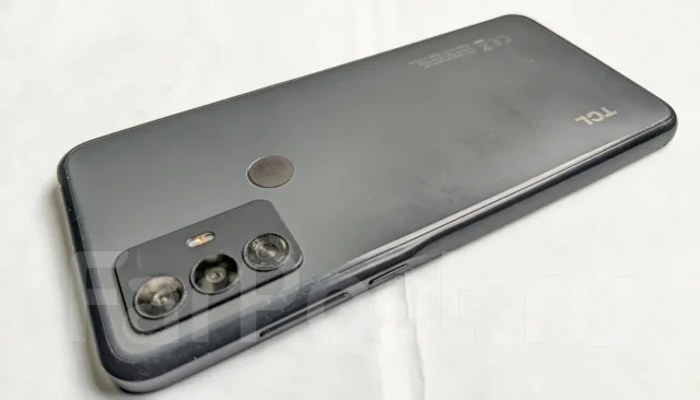 TCL 30e. �/�, 64 ��, �����, 3G, 4G LTE, Dual-SIM, NFC ����