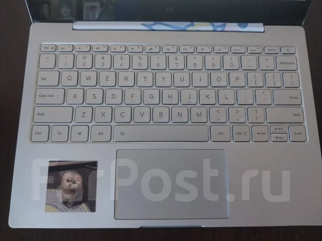 Xiaomi Mi Notebook Air 12.5. 12.5", ��� 4 ��, ���� 256���, WiFi: 1, Bluetooth: 1, ����������� �� 3��. ����