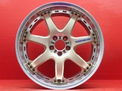 RAYS Volk Racing GT-7