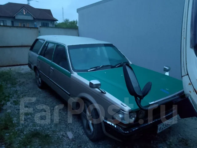 Nissan Cedric. �������, ������, 2.0 (160��.�.), ������, 300 000����. �� ����