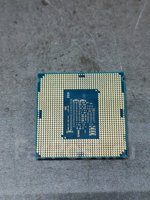 Intel Pentium G4560 ����
