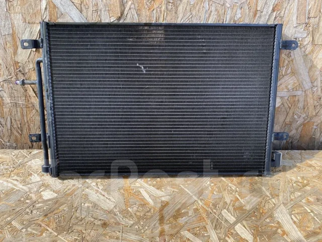 �������� ������������ Audi A4 B7 8E0260401Q ����