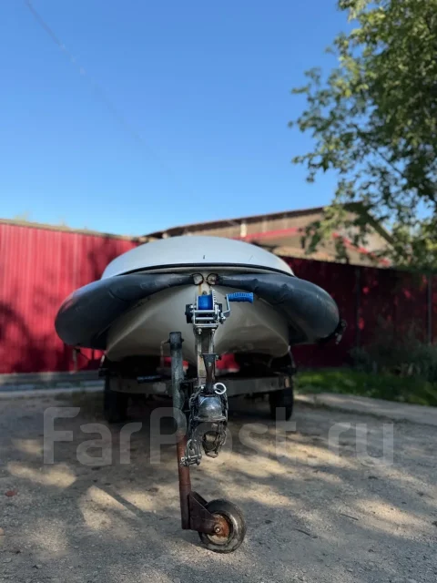Stormline Trimaran Air. ����� 3,8��., ��������� ���������, 20��.�., ������ ����