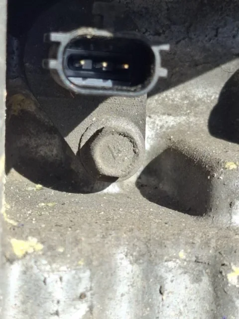 �������� Mitsubishi Lancer 2009 2700A041 CX4A 4B11 2700A041 ����