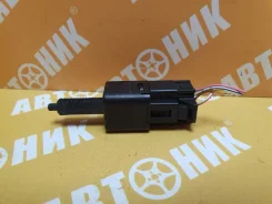 ����������� ����-������� Subaru Forester 83311FG000 SJ5 83311FG000 ����