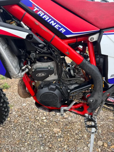 Beta Xtrainer 300. 300����. ��., �������� ����