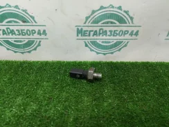 ������ �������� ����� Audi A4 1999 06A919081D 8D2 B5 ARJ 06A919081D ����