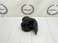 �������� ����� Volkswagen Multivan 5 2009 7H1819021B (7H) 7H1819021B ����