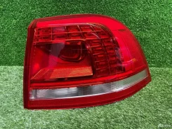 ������ Volkswagen Touareg 2 7P6945208 NF, ������ 7P6945208 ����