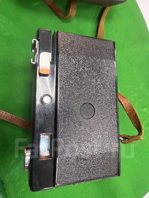 ����� ����