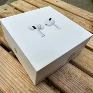 Apple AirPods Pro ����
