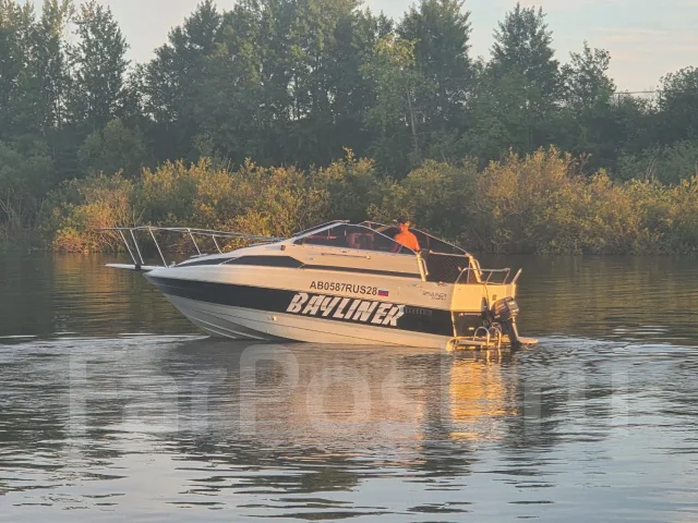Bayliner. 2003 ���, ����� 6,25��., ��������� ������������, 260��.�., ������ ����