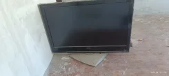 Hitachi. LCD (��) ����