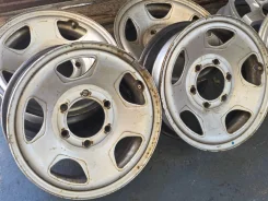 DUB Lit. 5.5x15", 6x139.7, �� 108,1���. ����