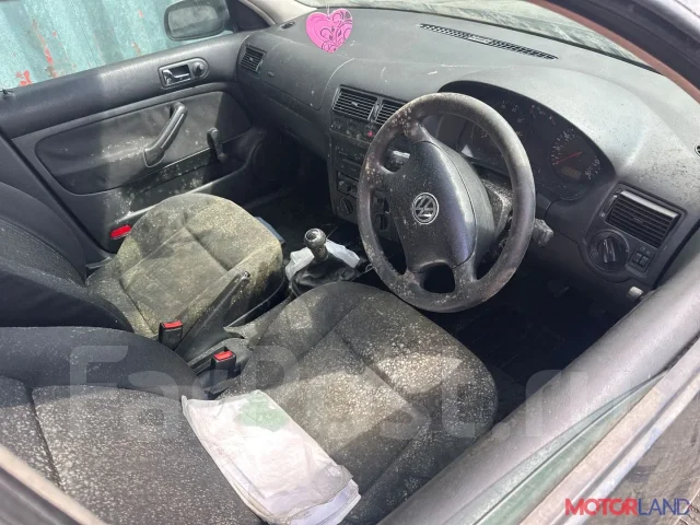 ���������� ��������� Volkswagen Golf 4 1997-2006 21392985 6E0959455A ����