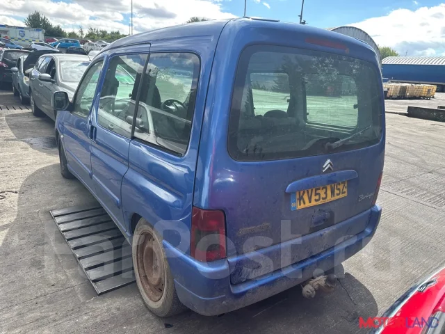 ��������� Citroen Berlingo 2002-2008 11926204 5705AL ����