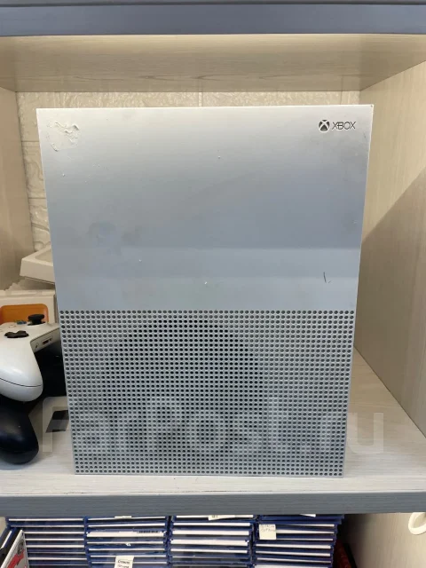 Microsoft Xbox One S ����