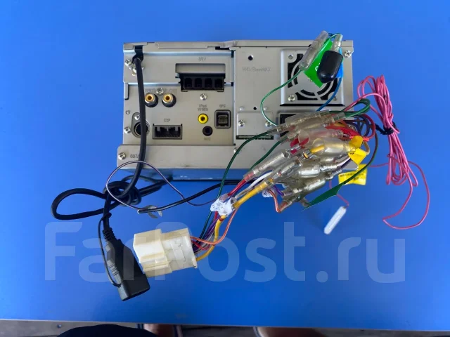 Kenwood MDV-D502BTW ����